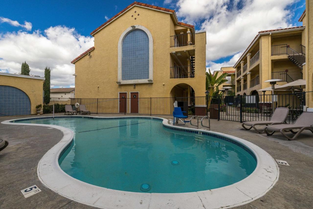 Best Western Moreno Hotel & Suites Moreno Valley Exterior foto